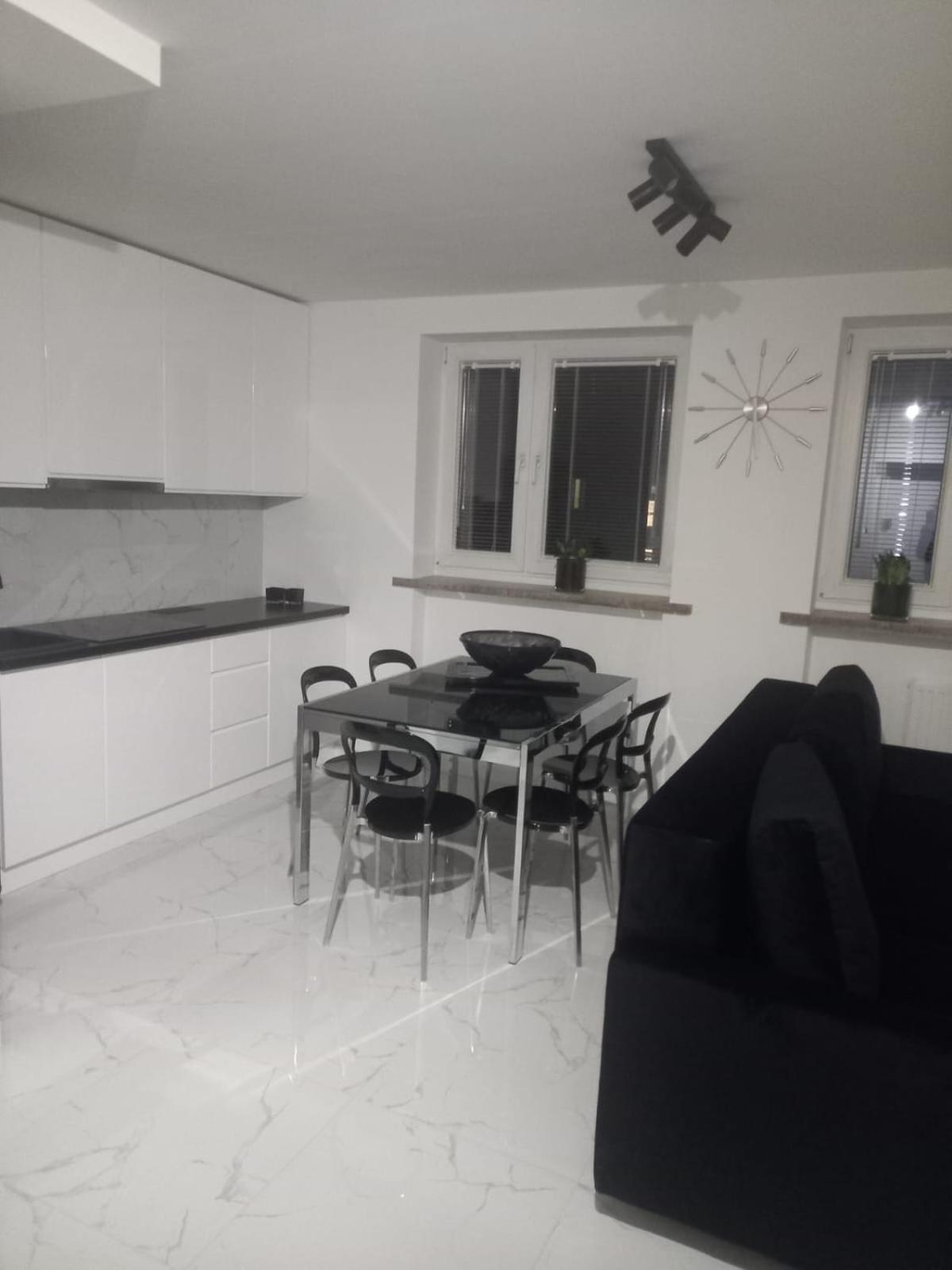 Klimatyczny Apartament W Samym Centrum Bialegostoku Bialystok Exterior photo